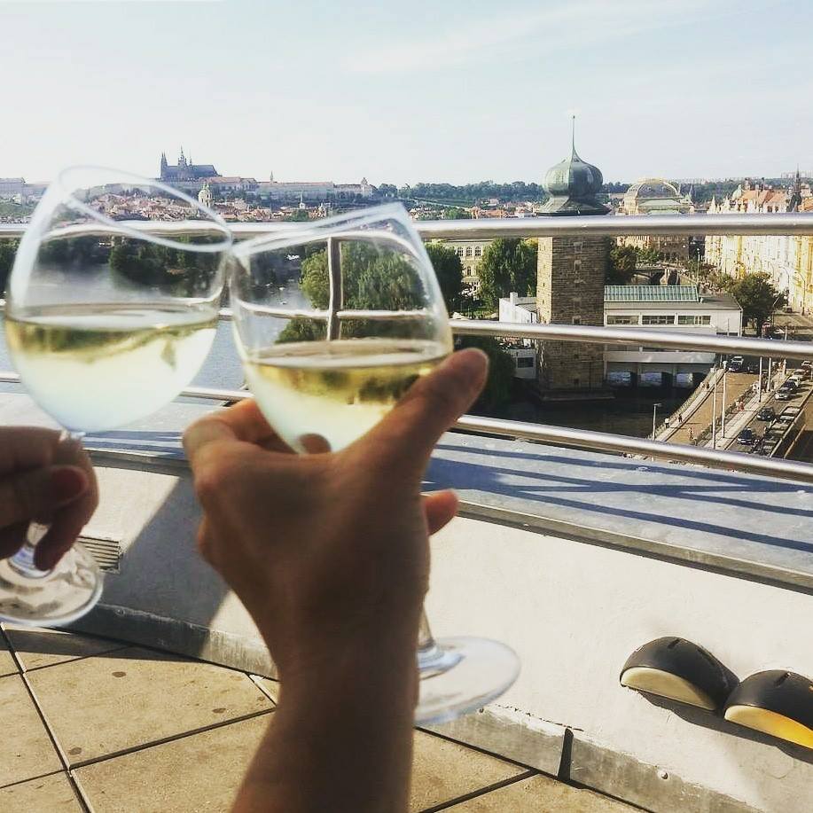 Glass Bar Dancing House Praga