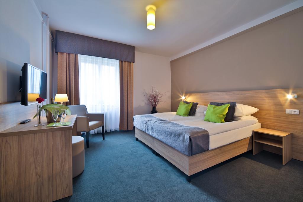 Atlantic Hotel